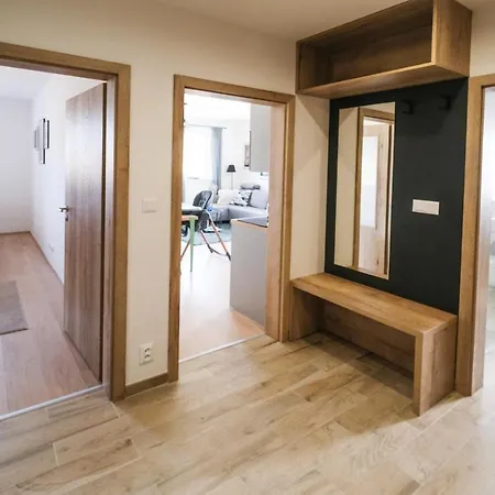 Apartment Pod Svahem *