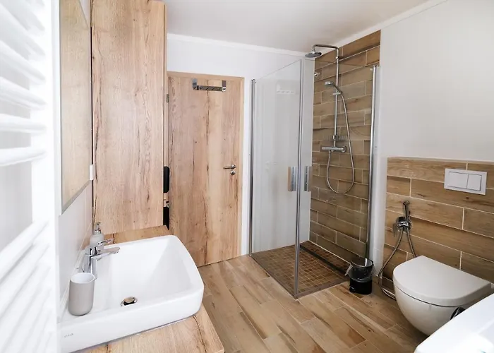 Pod Svahem Apartamento *